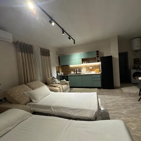 Hey 1 Apartment *