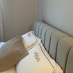 Hey 1 Apartament *